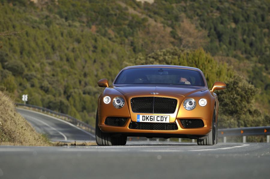  Bentley Continental GT V8 2011 года  (фото 6 из 39)